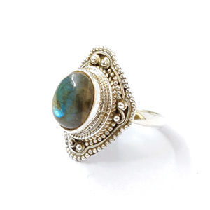 Alloy Fashionable <b>Labradorite</b> <b>Ring</b> 7.5 Grams Gold Plated 18K Bezel Setting Trendy Vintage Style Gift - Product Image 1