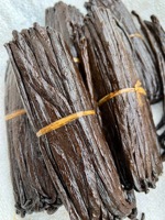 Fèves de Vanille Planifolia 100% Naturelles Séchées au Soleil, Grade A+, Région SAVA de Madagascar, Durée de Conservation de 3 Ans, Récolte de Vanille, 18 cm