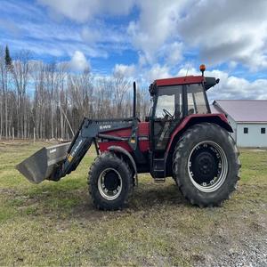 Tractor IH Avanzado con Funciones de Agricultura de Precisión, Motor de Bajo Consumo, Sistema Hidráulico de Alto Rendimiento, Bomba de Caja de Cambios 4x4 - Product Image 4