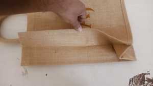 Customizable Eco-Friendly Reusable Jute Tote <b>Bag</b> Waterproof Inner Lamination Embroidery Decoration Zipper Closure Logo for Women - Product Image 5