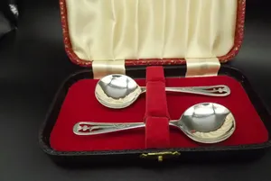 Couverts et cuillères de décoration artisanales de créateur Ensemble de couverts de qualité supérieure Parfait pour une présentation élégante à la table et à la salle à manger - Product Image 2