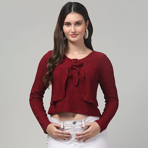 เสื้อครอปแขนสั้นทรงหลวมสำหรับผู้หญิง ออกแบบและพิมพ์ลายตามสั่ง ขายส่งราคาโรงงาน ผลิตตามสั่ง - Product Image 4