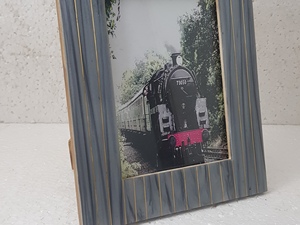 Customized Luxurious Best Quality Handcrafted Resin & Wooden Picture Photo <b>Frame</b> for Decoration <b>Poster</b> Picture Photo <b>Frame</b> - Product Image 3