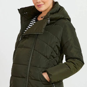 Nouvelle conception de doudoune pour femmes, rembourrage matelassé, longue veste d'hiver à capuche, veste d'hiver pour femmes avec logo personnalisé - Product Image 2