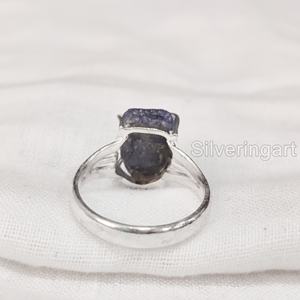 Bijoux en pierre brute Bague pour femme Tanzanite naturelle Pierre précieuse brute Décembre Pierre de naissance Boho Bague en argent sterling 925 faite à la main - Product Image 5