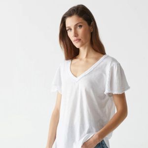 เสื้อทีคอตตอนระบายอากาศ Supima สําหรับผู้หญิงคุณภาพระดับพรีเมียม - เนื้อเรียบเป็นพิเศษ รู้สึกน้ําหนักเบา เหมาะสําหรับการจัดแต่งทรงผมแบบสบาย ๆ - Product Image 3