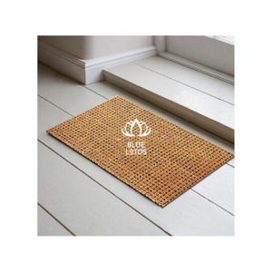 Tapis en fibre de coco 100% de haute qualité, écologique, adapté aux animaux domestiques, fabriqué à la machine, vente en gros, quantité en vrac, de BLUE LOTUS VIETNAM - Product Image 1