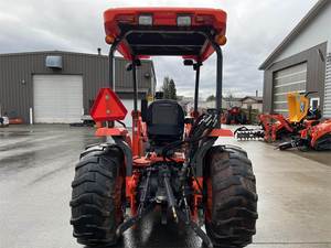 2009 Kubota รถแทรกเตอร์ M59ตักดิน, รถแทรกเตอร์อเนกประสงค์และทนทานพร้อมปั๊มเครื่องยนต์และส่วนประกอบกระปุกเกียร์ - Product Image 3