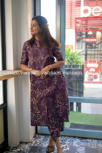 Conjunto de tela de algodón estampado Jaipuri pesado exclusivo de diseñador, hermoso Salwar Kameez moderno para fiesta - Product Image 4