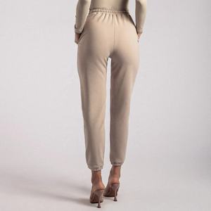 กางเกงวอร์มผู้หญิงสำหรับใส่ออกกำลังกายกลางแจ้งมีกระเป๋าข้างโลโก้แบบเรียบ - Product Image 5