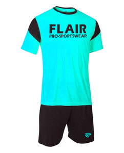 Kits de football rétro conçus sur mesure Uniformes de maillot de football pour enfants de haute qualité pour hommes - Product Image 3