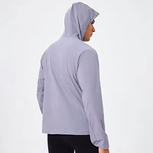 Verano Color brillante 100% Poliéster Imprimir Su logotipo Ligero Cremallera completa Chaqueta de gimnasio ligera Portátil Impermeable Liso teñido - Product Image 2