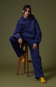 Conjunto de sudadera con capucha y pantalón deportivo para mujer, tejido suave de primera calidad, ropa deportiva de dos piezas para uso diario - Product Image 5