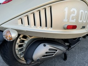 NOUVEAU Scooter-Moto <span class=keywords><strong>Vespa</strong></span> <span class=keywords><strong>946</strong></span> Dragon 2026 - Product Image 2