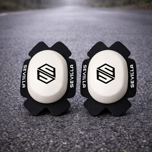 Protège-genoux Premium Haute Résistance pour Moto et Course Automobile – Longue Durée, Haute Résistance à l'Abrasion, Adhérence Optimale, Glisse Fluide, Protection Anti-Choc - Product Image 1