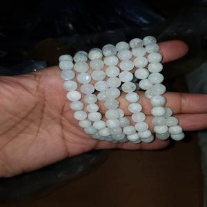 Brins de perles de pierre de lune arc-en-ciel naturel 8 mm cristal bleu pierre semi-précieuse en vrac artisanat à vendre - Product Image 2