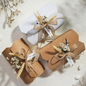 Scatole regalo di cartone ondulato scatole di cuscini per matrimoni o <span class=keywords><strong>regali</strong></span> di Natale per occasioni speciali - Product Image 2
