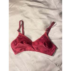 สีแดงเข้มผ้าฝ้ายถักหรูหราพร้อมบราลูกไม้ - Product Image 3