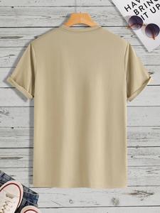 เสื้อยืดลำลองผู้ชายคุณภาพสูง เนื้อผ้าเบาสบาย ระบายอากาศได้ดี ผลิตจากผ้าฝ้ายผสมโพลีเอสเตอร์ สีพื้นเรียบ สามารถสกรีนโลโก้ได้ เหมาะสำหรับฤดูร้อน เสื้อยืดพื้นฐาน - Product Image 3