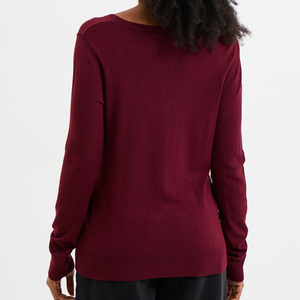 Pull décontracté d'hiver respirant pour femme avec logo frontal extensible et évacuation de l'humidité - Product Image 3