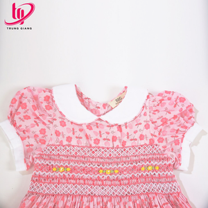 Vente en gros de robes smockées pour filles fabriquées à partir de 100% de coton, tailles personnalisées, fourniture de vêtements doux pour enfants de l'usine de vêtements du Vietnam - Product Image 2