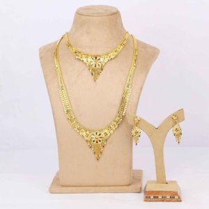 Conjunto de joyería llena de oro de estilo religioso ortodoxo elegante Oro Joyeria collar de cadena de eslabones Combo collares largos de latón chapado en oro - Product Image 1