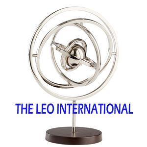 Escultura Metálica de Moda para Decoración del Hogar, Decoración Artística para Sala de Estar, Oficina, Dormitorio, Chapada en Oro - Product Image 3