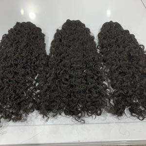 Cheveux humains vierges brésiliens de haute qualité, couleur naturelle, cuticule alignée, faisceaux doublement étirés, boucles ondulées, vendeurs en gros - Product Image 1