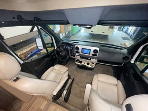 Caravanes de voyage d'occasion 2021 T-h-or F-r-e-e-d-o-m E-l-i-t-e 24F-E, mini-caravane légère tout-terrain, camping-car, caravane de voyage - Product Image 6