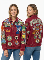 Veste en jean respirante avec patchs décoratifs, rivets et finition vintage délavée, fermeture éclair, style streetwear décontracté, toutes saisons
