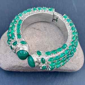 Brazalete de Plata con Ónix Verde, Joyería de Piedras Preciosas Naturales, Brazalete de Lujo Hecho a Mano - Product Image 5