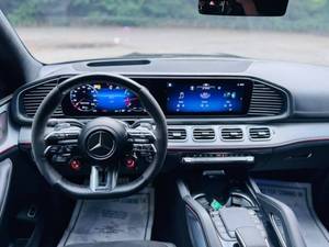 Mercedes-Benz GLS AMG GLS 63 Luxe d'occasion à prix bas, modèle 2024, à vendre - Product Image 3