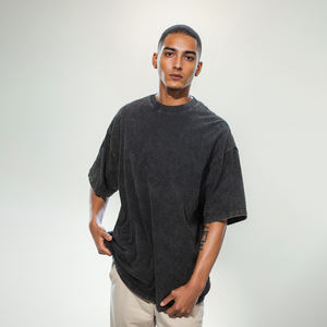 เสื้อยืดผ้าดิบพิมพ์ลาย100% สำหรับผู้ชายเสื้อยืดซักกรดสไตล์วินเทจสำหรับผู้ชายทรงโอเวอร์ไซส์ออกแบบได้ตามต้องการ - Product Image 1