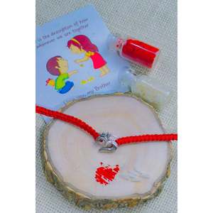 Rakhi de Plata 925 con Borla Om Divina, Elegante Rakhi con Patrón de Símbolo Divino para Hermana - Product Image 2