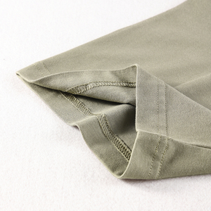 Camiseta de gran tamaño de varios colores con logotipo personalizado 220GSM, Camiseta cómoda con hombros caídos al por mayor para hombre - Product Image 2