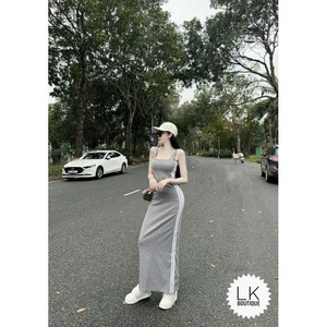 Vestido largo ajustado elástico de algodón flexible al por mayor-Logotipo personalizado Patrón sólido XS a XL Tallas para salidas de día - Product Image 1