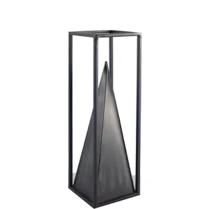 Statue moderne mère et fils en métal Sculpture avec options personnalisables pour hôtel et décoration intérieure Ornement de table élégant - Product Image 6