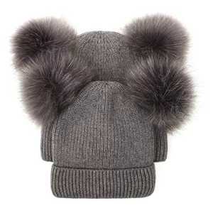 Vente en gros joli bonnet en laine d'hiver à double pompon pour enfants filles, bonnet tricoté pour vêtements d'extérieur, bonnet et écharpe avec logo brodé - Product Image 2