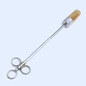 Bolus pour bétail 43 cm Instrument vétérinaire Pistolet bolus pour bétail avec service OEM Vente en gros OEM - Product Image 1