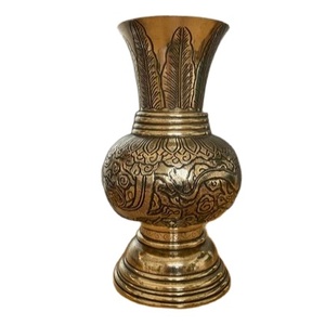 Vase à fleurs de mariage en laiton antique Jardinière portable de luxe Pièce maîtresse de table pour articles de décoration de mariage Fonction de vase de sol - Product Image 1