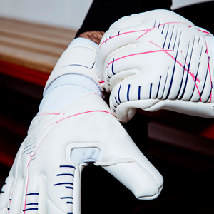 Gants de gardien de but de football en latex respirant avec protection des doigts dernière conception en cuir véritable - Product Image 3