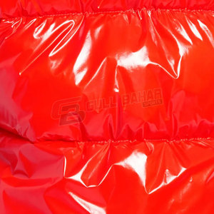 Veste matelassée décontractée pour femme avec fermeture éclair sur le devant et coupe ajustée pour un usage quotidien Veste matelassée à la palangre pour femme - Product Image 6