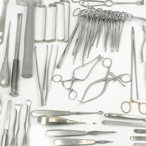 Kit d'instruments chirurgicaux de base de haute qualité, best-seller, manuel, réutilisable, argenté, pour chirurgie générale, certifié CE ISO 13485:2016 - Product Image 6