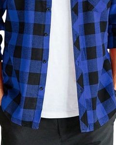 Chemise en flanelle à carreaux bleu et noir pour homme, manches longues, boutonnée, décontractée, chaude pour l'hiver, avec poche poitrine, fabrication OEM - Product Image 6