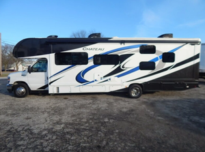Autocaravana Usada Thor Chateau Clase C 2022-2024, Emisión Euro 5, Interiores Espaciosos para Aventuras Familiares Económicas - Product Image 2