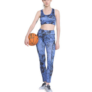 Ensemble de yoga personnalisé en gros, vêtements de sport de haute qualité, 100 % polyester, ensemble de fitness pour femmes, ensemble 2 pièces pour le yoga - Product Image 4