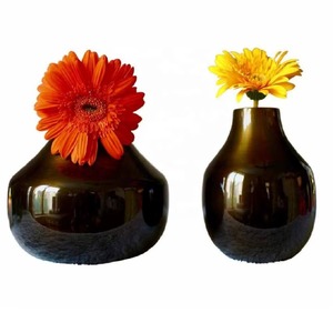 Vase rond fini brillant jaune organisateur décoratif élégant pour les arrangements floraux cadeaux décor à la maison et affichage de table - Product Image 3