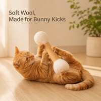 Jouet interactif pour chat d'intérieur en feutre de laine doux avec coton-tige en forme de lapin