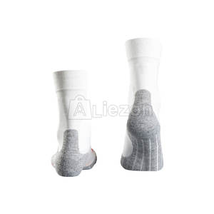 Chaussettes de haute qualité pour hommes Chaussettes personnalisées de couleur pure pour hommes Chaussettes pour hommes en coton Vente en ligne - Product Image 2