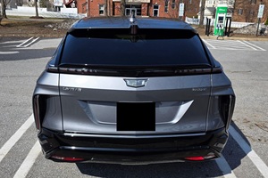 Caddillac Lyriq RWD Edición de Lanzamiento 2023, Gasolina, Bajo Kilometraje - Product Image 3